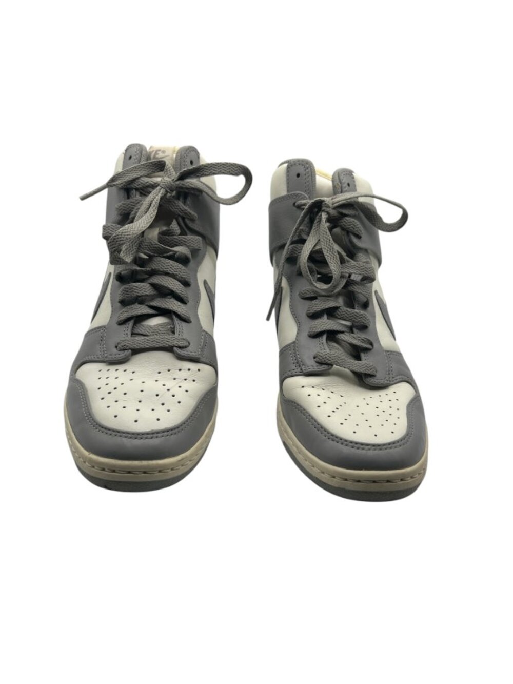 Nike Better World Dunk Sky Hi Women’s Hidden Wedge Sneakers Grey White Size 10